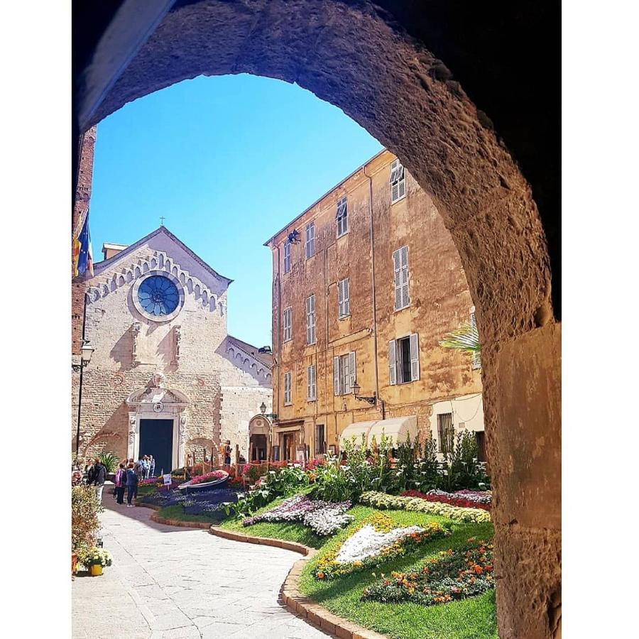 Salvia E Rosmarino - Affittacamere In Liguria Villanova d'Albenga Exterior photo