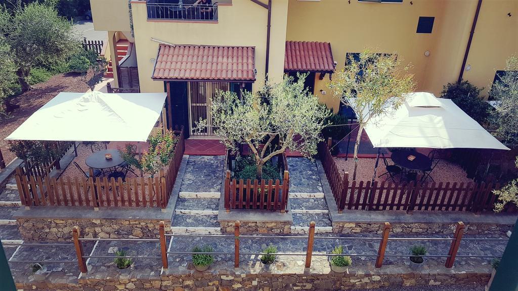 Salvia E Rosmarino - Affittacamere In Liguria Villanova d'Albenga Exterior photo
